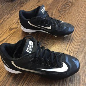 Nike Huarache baseball metal spikes